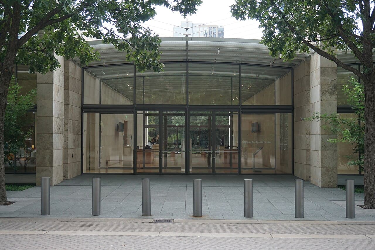 Nasher Sculpture Center, where Nic Nicosia: Everyday Surreal is on view