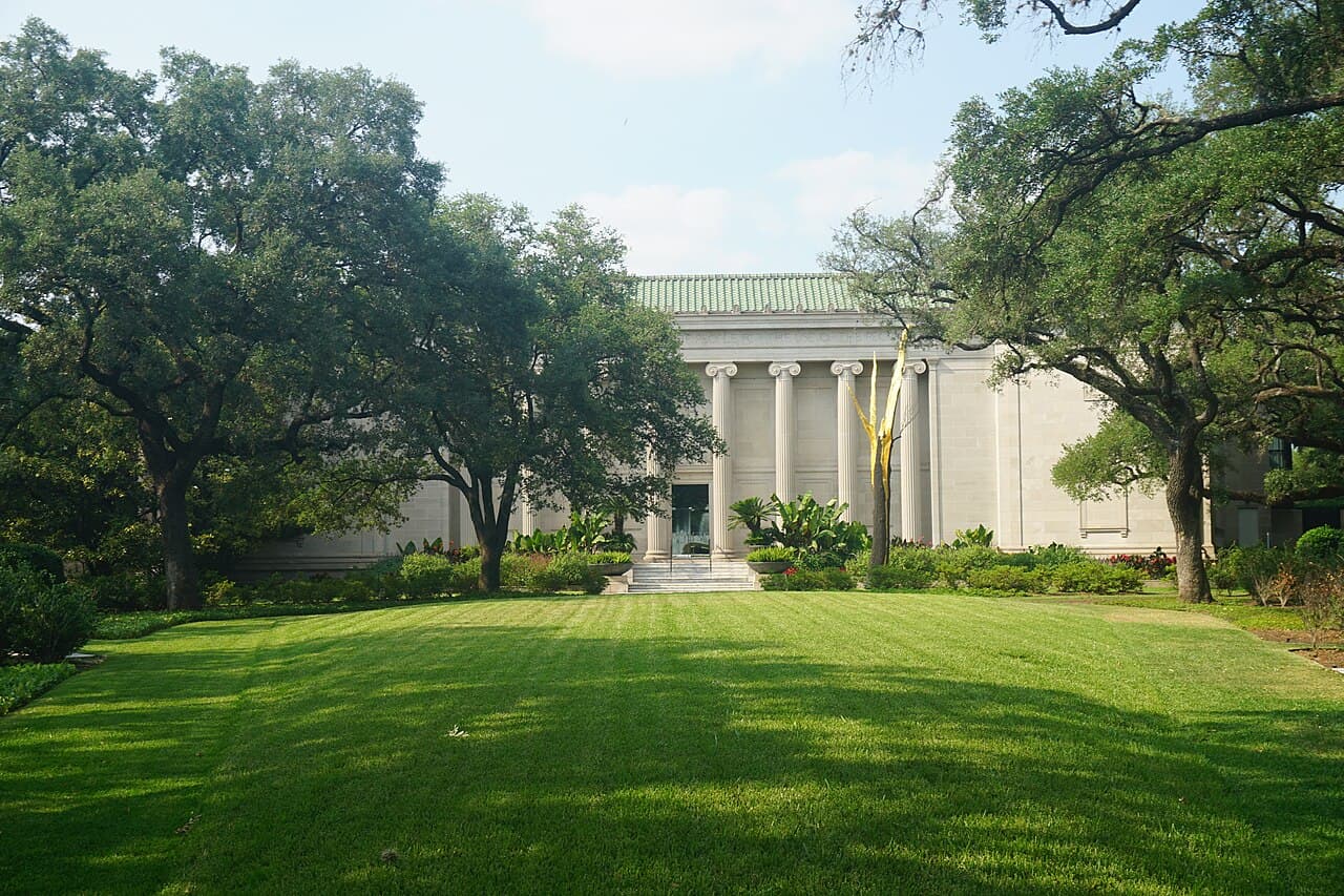 Museum of Fine Arts, Houston, where Ernesto Neto: SunForceOceanLife is on view